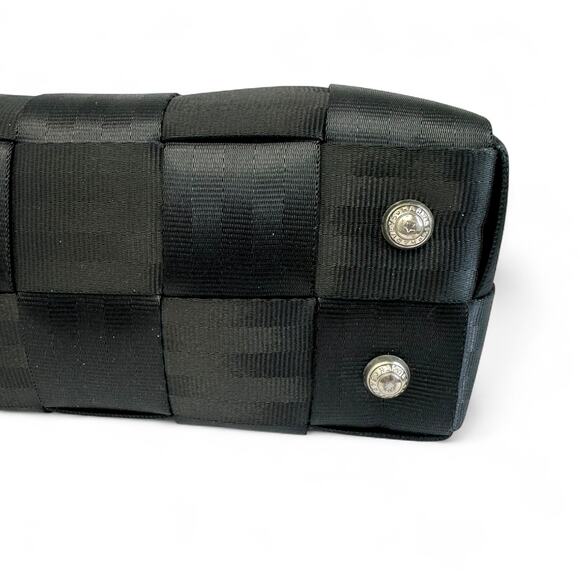 Harveys Original Seatbelt Shoulder Bag Y2K Black Boxy Long Strap Made in USA - Picture 10 of 14